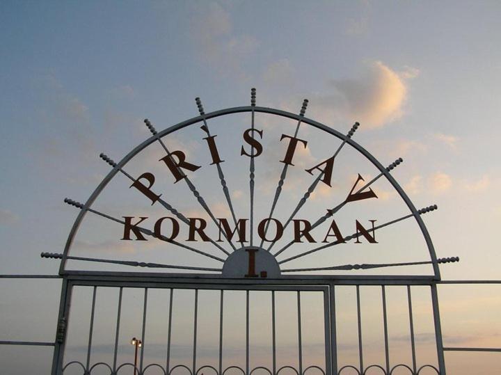 Hotel Kormoran Šamorín Exteriér fotografie