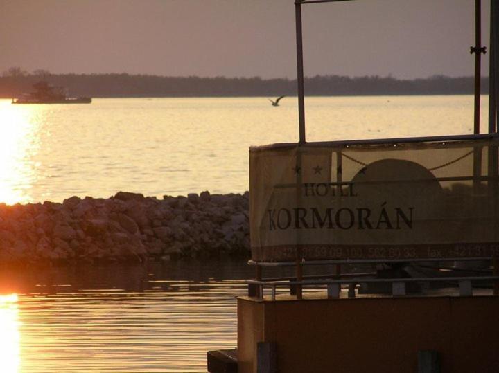 Hotel Kormoran Šamorín Exteriér fotografie